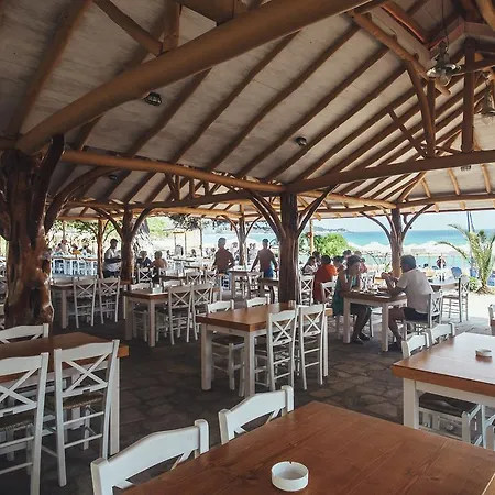 Psili Ammos Seaside Luxury Aparthotel Potos