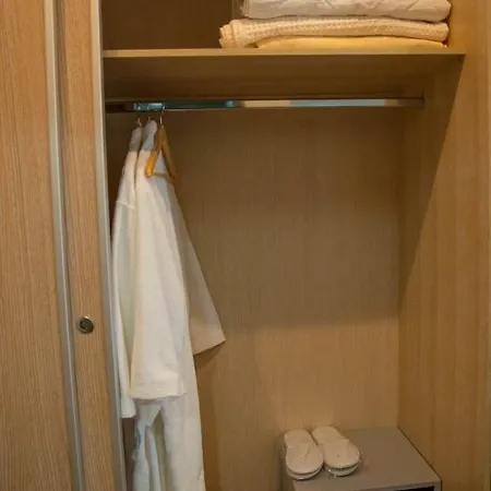 Psili Ammos Seaside Luxury מלון דירות אסטריס