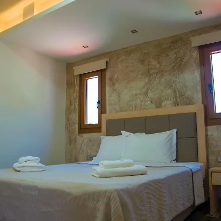 Psili Ammos Seaside Luxury מלון דירות